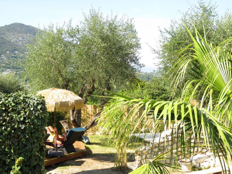 Hotel Mon Soleil La Gaude Bagian luar foto